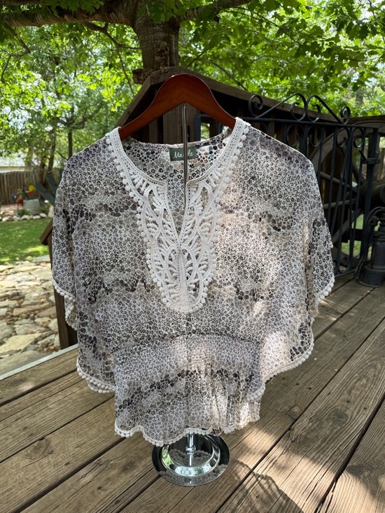 Maude Tops - Maude Sheet Floral Lace-Trim Peasant Tunic